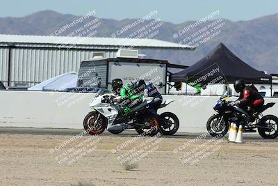 media/Nov-01-2025-CVMA (Sat) [[fc0f7531b8]]/Race 7-Formula Twins-Formula 40 UL/